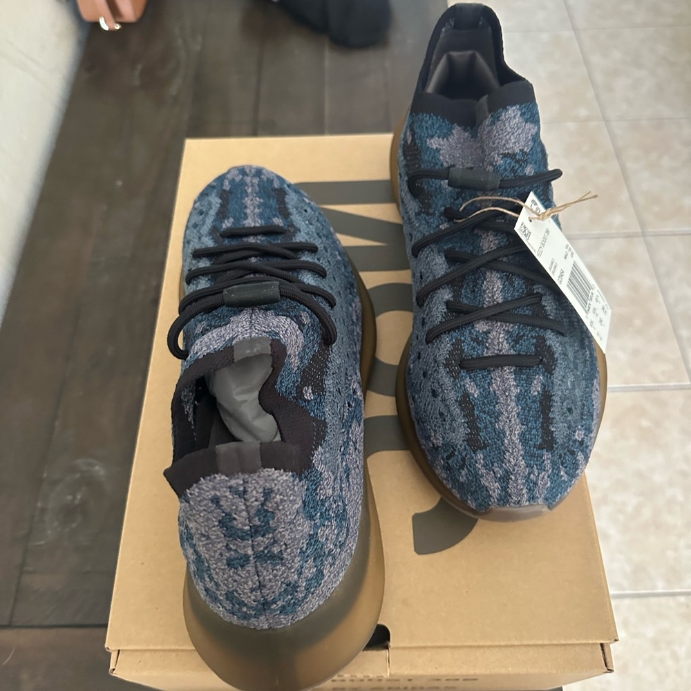 Never worn brand new